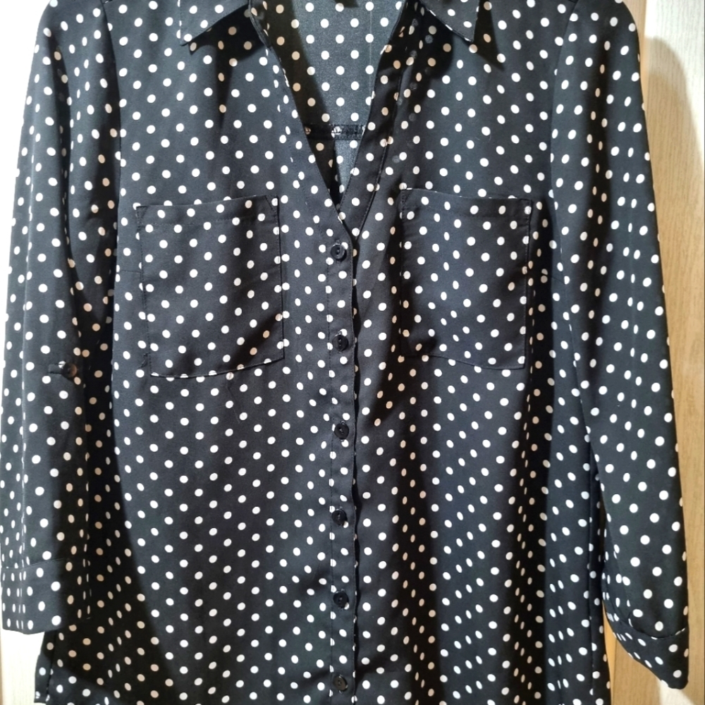 BCX black and beige polka dot blouse Size S